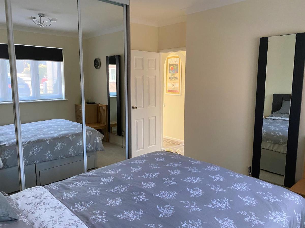 Apartamento Luxury Suntrap In Private Complex St Leonards Hastings Exterior foto